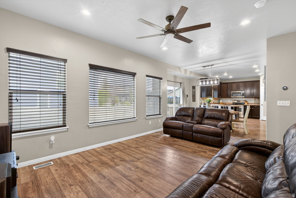 3957 W JORDAN VIEW DR Lehi, UT 84043