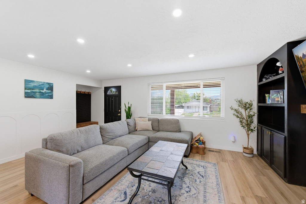 5121 S 1225 W Riverdale, UT 84405