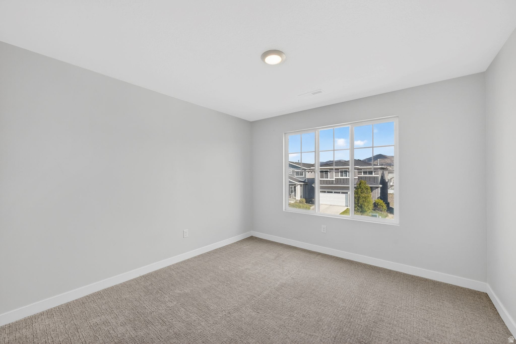4240 E CENTER ST Eagle Mountain, UT 84005