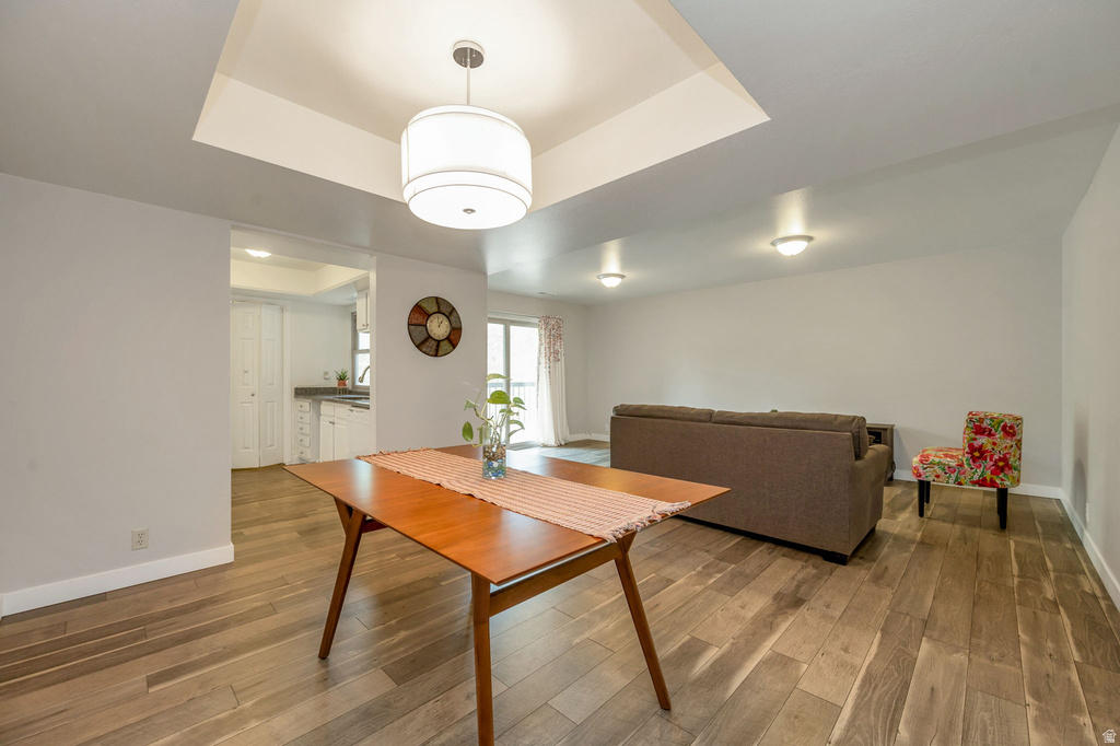 5572 S MARSHWOOD #UNIT E Murray, UT 84107