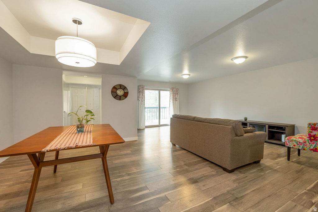5572 S MARSHWOOD #UNIT E Murray, UT 84107