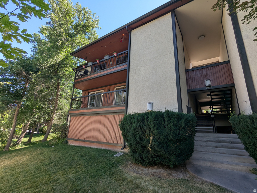 5572 S Marshwood #UNIT E, Salt Lake City, UT 84107