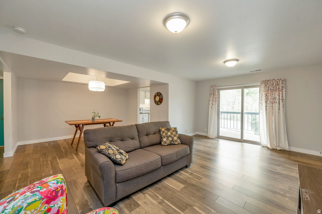 5572 S MARSHWOOD #UNIT E Murray, UT 84107