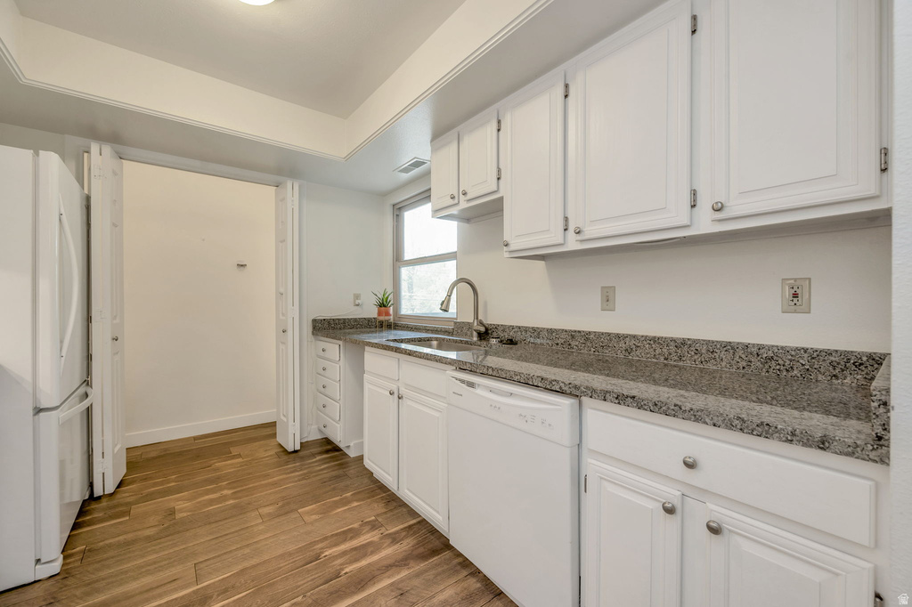 5572 S MARSHWOOD #UNIT E Murray, UT 84107