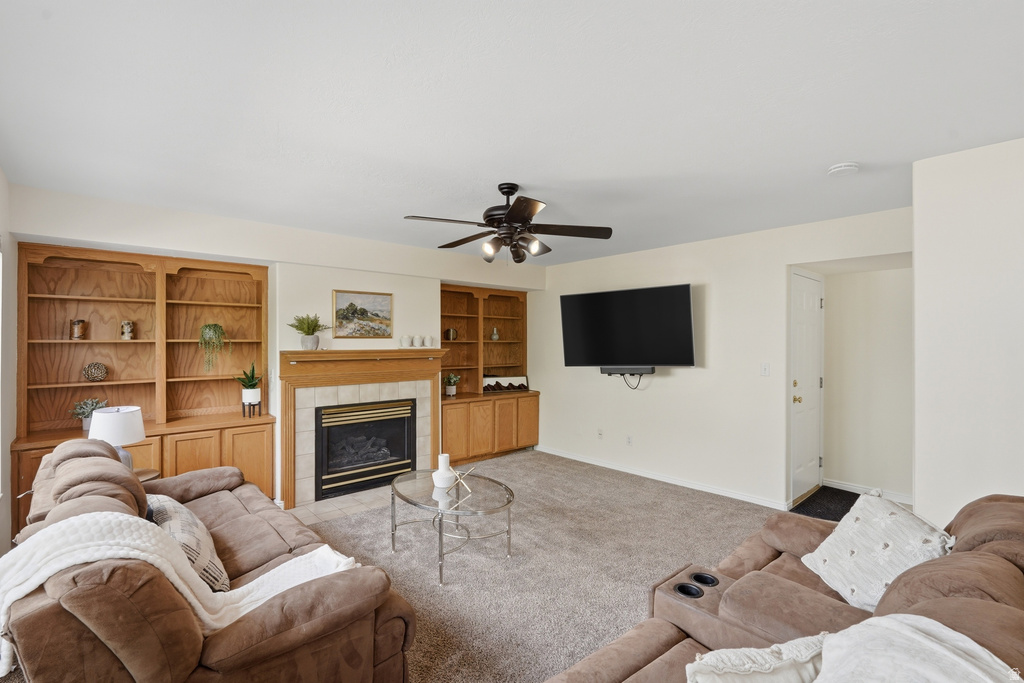 581 E COMPASS CIR North Salt Lake, UT 84054