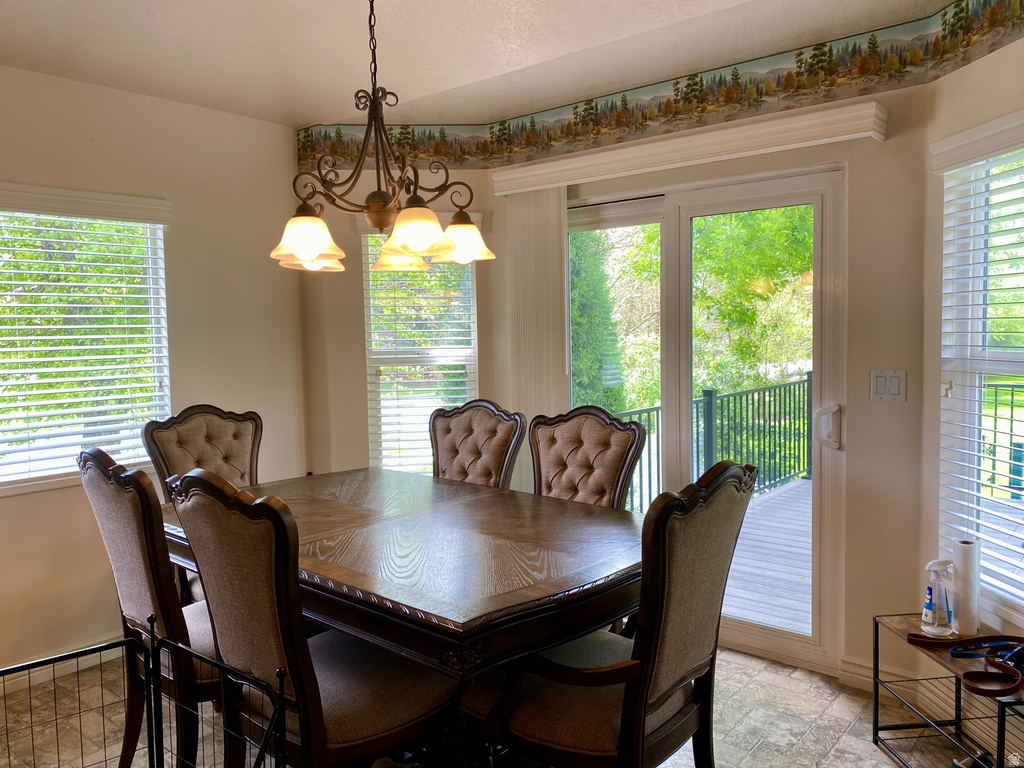 1083 W TEE TIME DR. Farmington, UT 84025