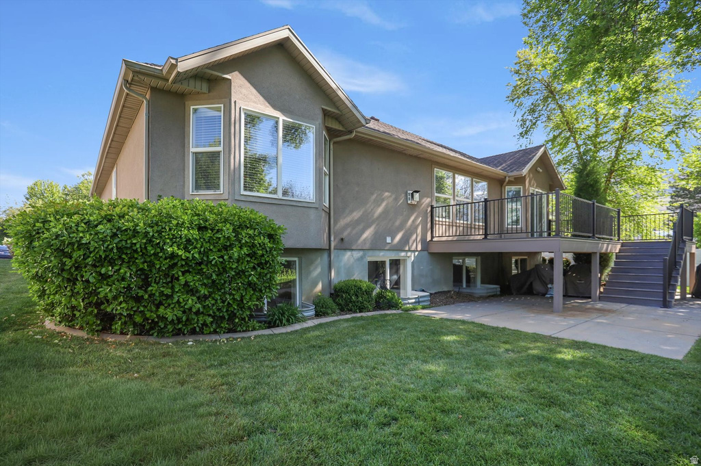 1083 W TEE TIME DR. Farmington, UT 84025