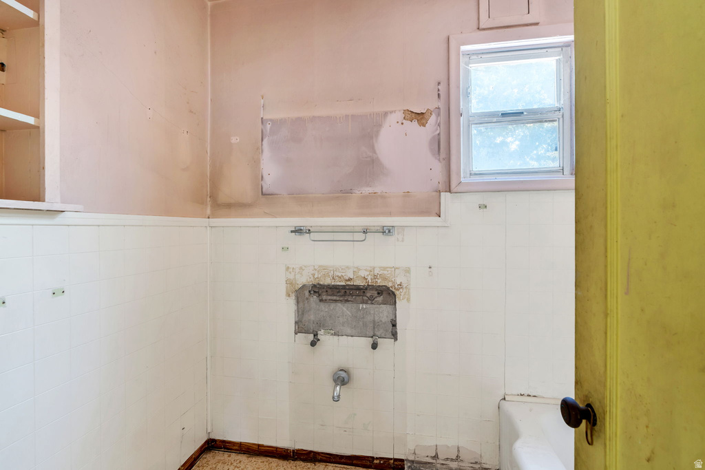 1155 S 400 E Springville, UT 84663