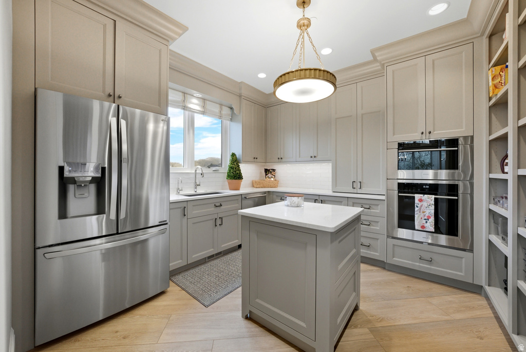 1034 S 9150 E Huntsville, UT 84317