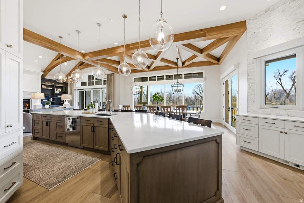 1034 S 9150 E Huntsville, UT 84317