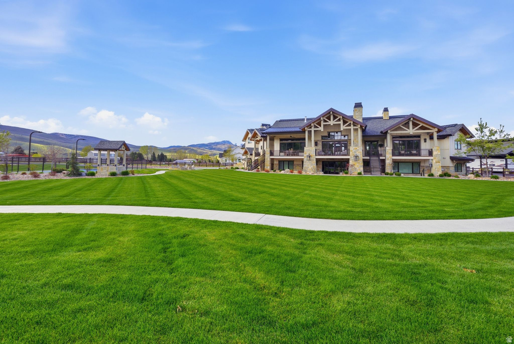 1034 S 9150 E Huntsville, UT 84317