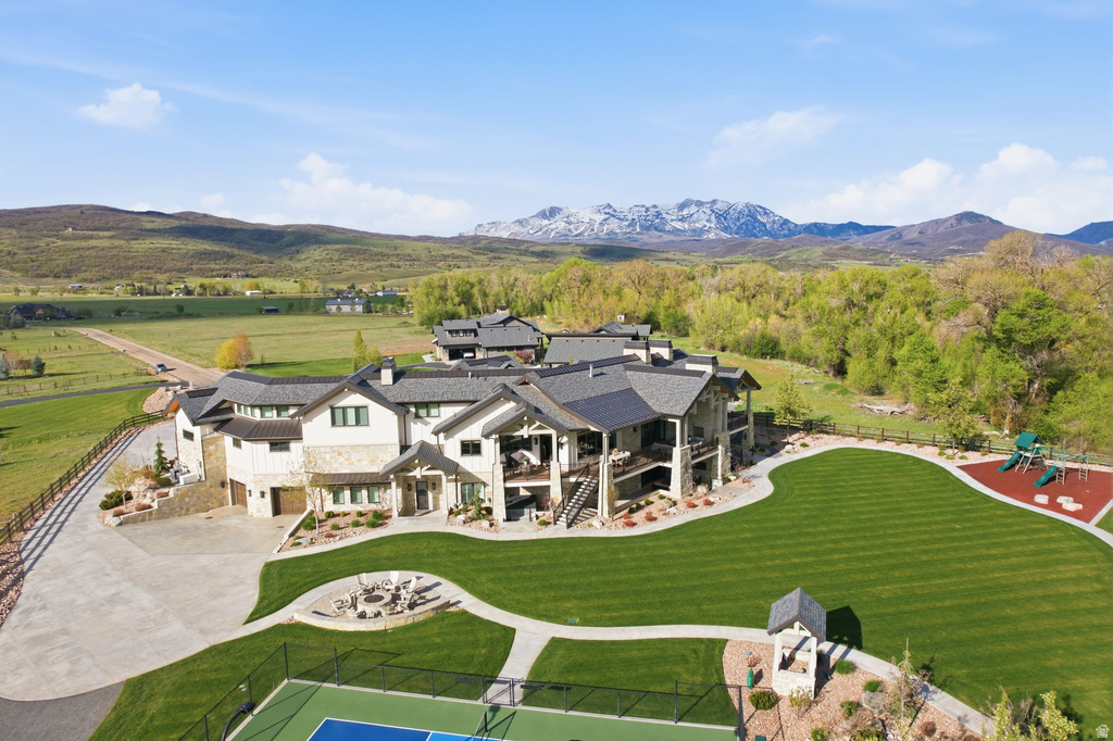 1034 S 9150 E Huntsville, UT 84317
