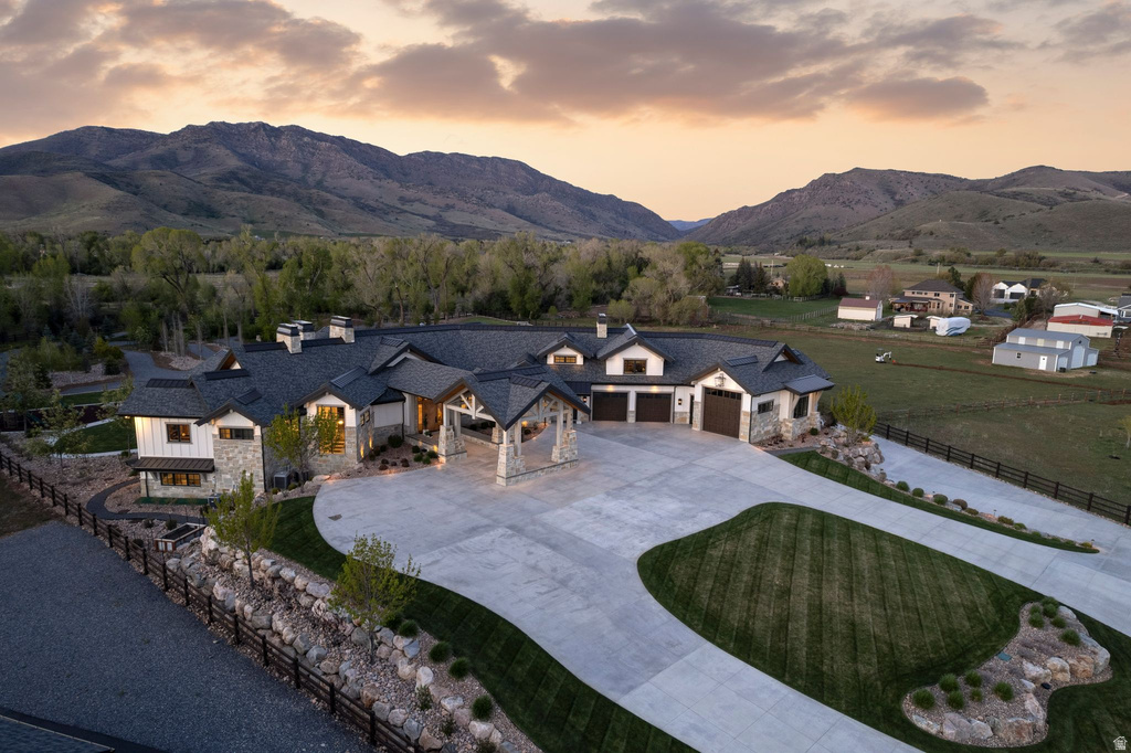 1034 S 9150 E Huntsville, UT 84317