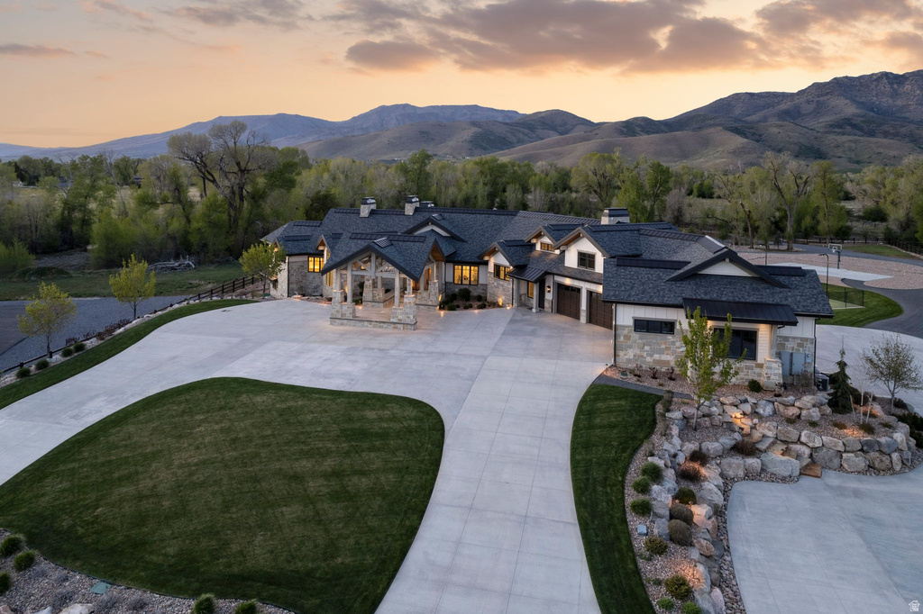 1034 S 9150 E Huntsville, UT 84317