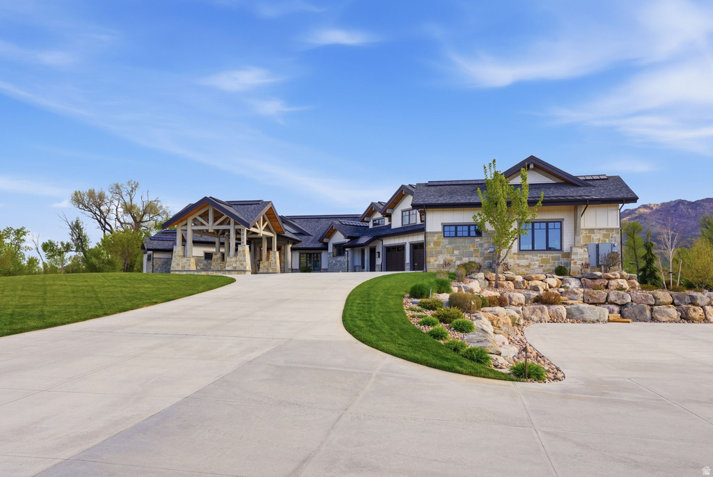 1034 S 9150 E Huntsville, UT 84317