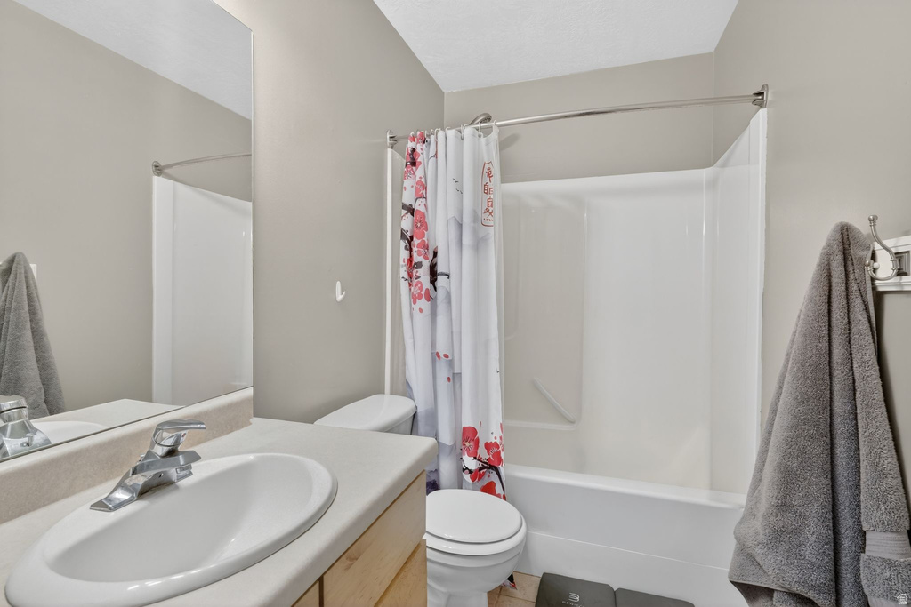 5176 W DOVE CREEK LN West Jordan, UT 84081