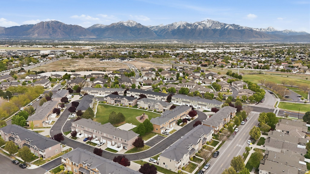 5176 W DOVE CREEK LN West Jordan, UT 84081