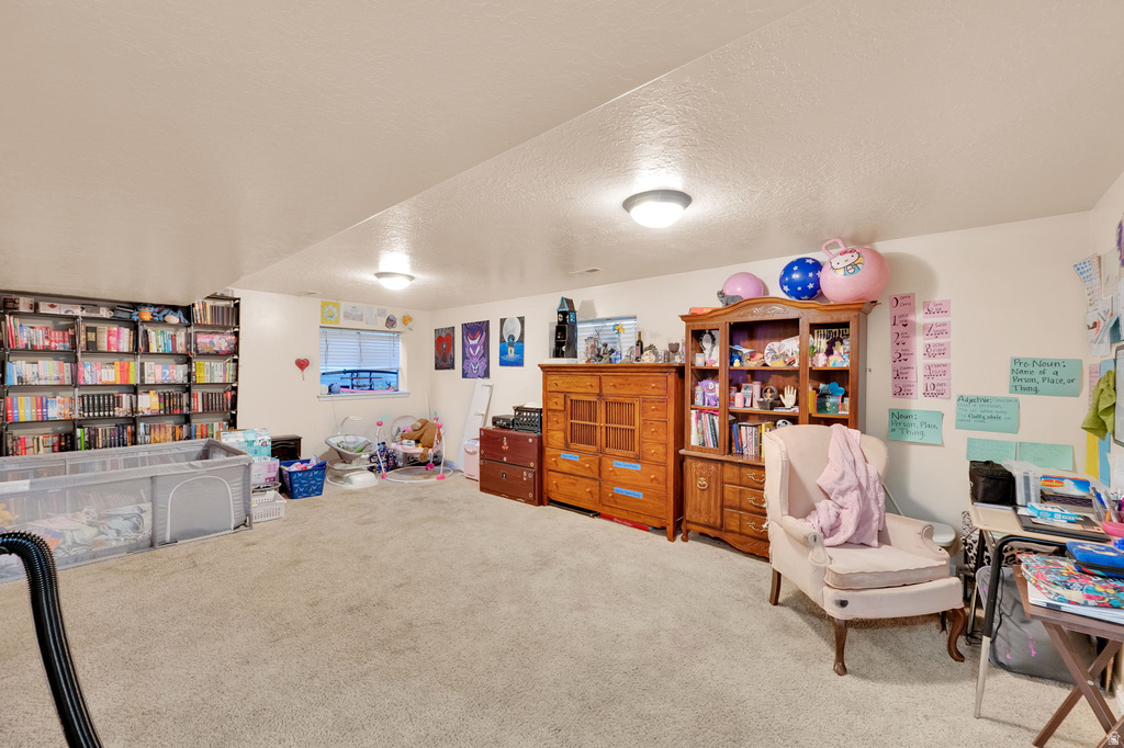 6126 S MIDDLEWOOD CIR Salt Lake City, UT 84118