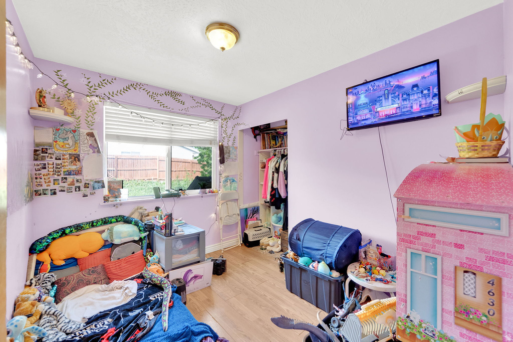 6126 S MIDDLEWOOD CIR Salt Lake City, UT 84118