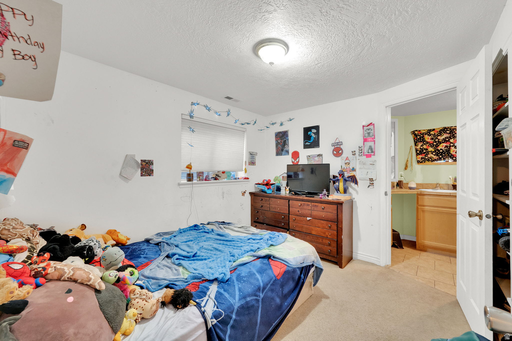 6126 S MIDDLEWOOD CIR Salt Lake City, UT 84118