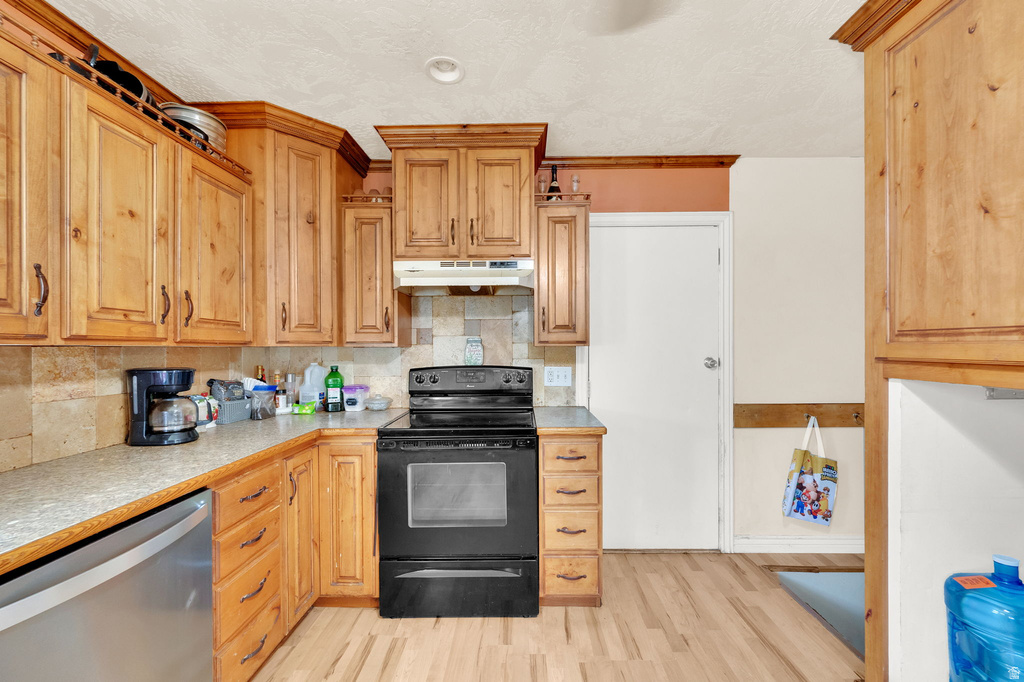 6126 S MIDDLEWOOD CIR Salt Lake City, UT 84118