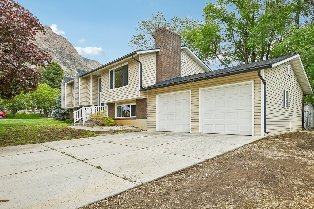 1027 E 625 N Ogden, UT 84404