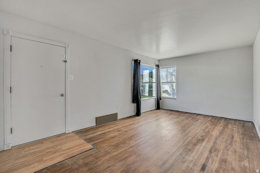 3987 S 2275 W Roy, UT 84067