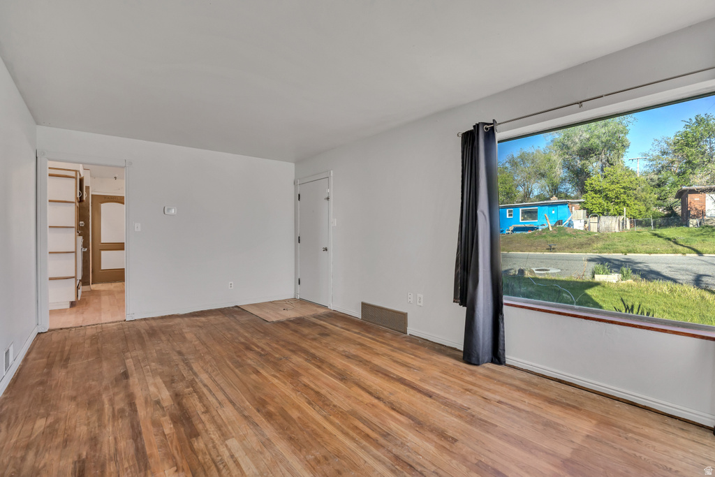 3987 S 2275 W Roy, UT 84067