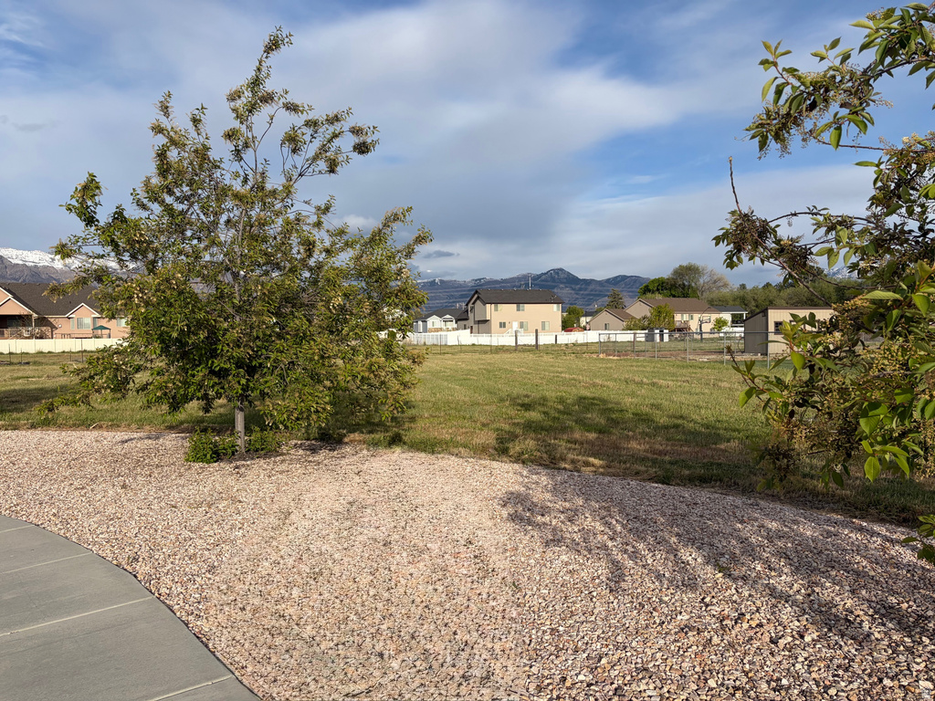 2972 N 3475 W Plain City, UT 84404
