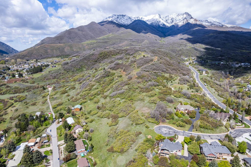 5921  RIVER CIR Mountain Green, UT 84050