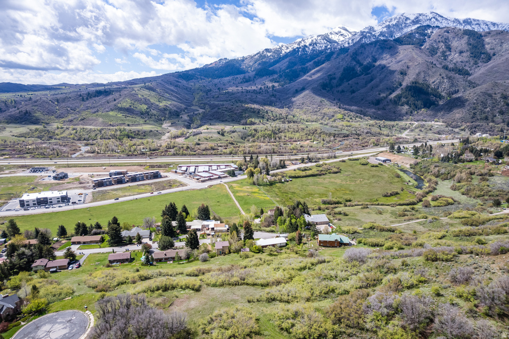 5921  RIVER CIR Mountain Green, UT 84050