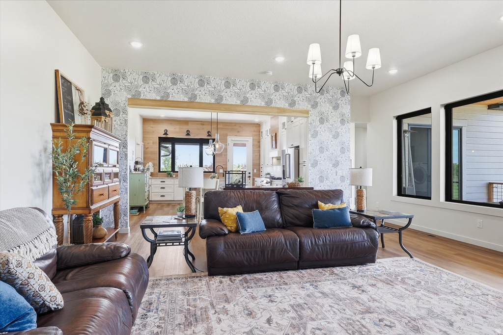 3663 W PIONEER RD Marriott Slaterville, UT 84404