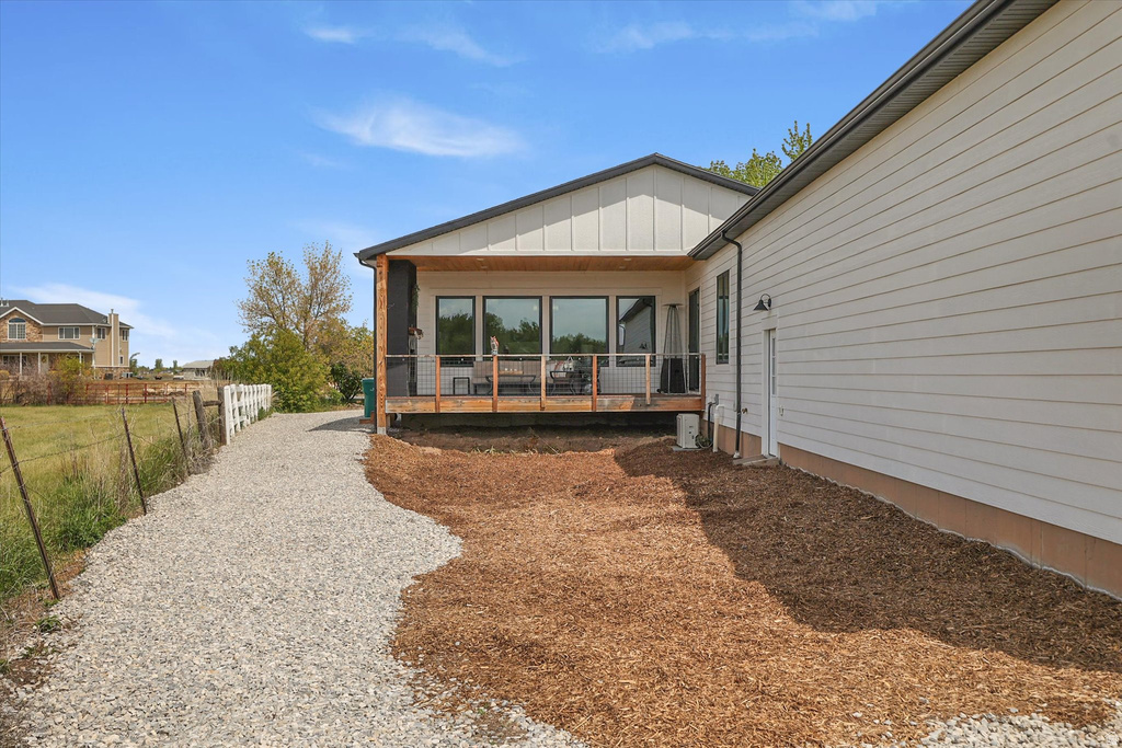 3663 W PIONEER RD Marriott Slaterville, UT 84404