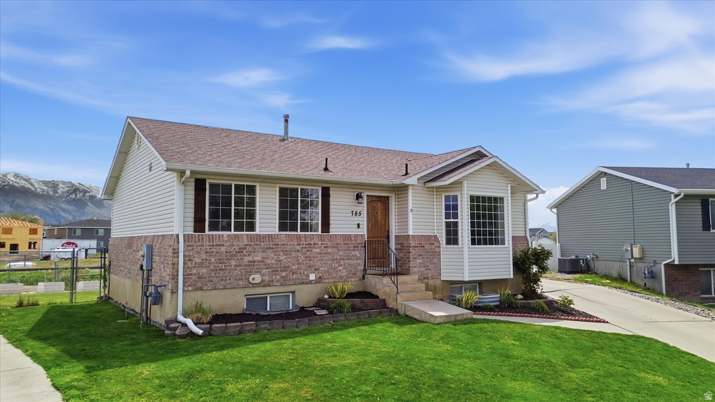 785 S 460 W Tremonton, UT 84337