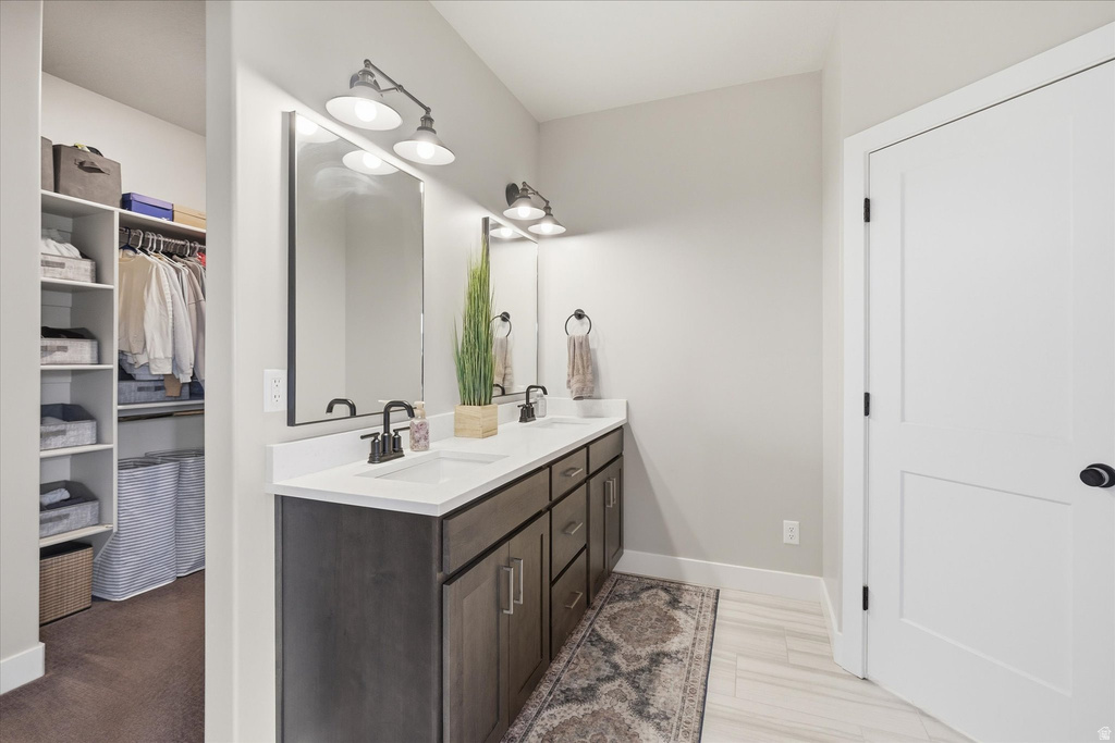 1034 E 50 N Hyde Park, UT 84318