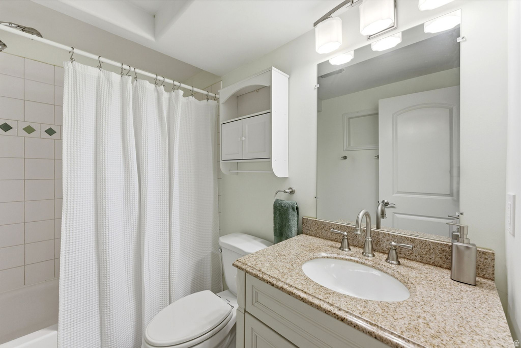 7235 S VIANSA CT Midvale, UT 84047