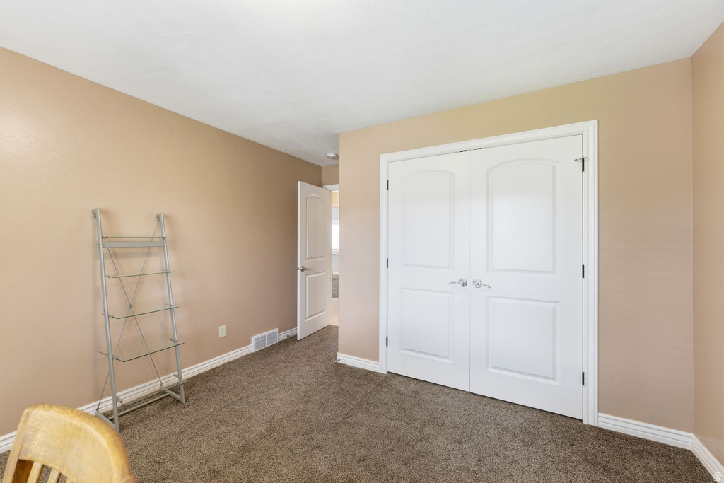 7235 S VIANSA CT Midvale, UT 84047