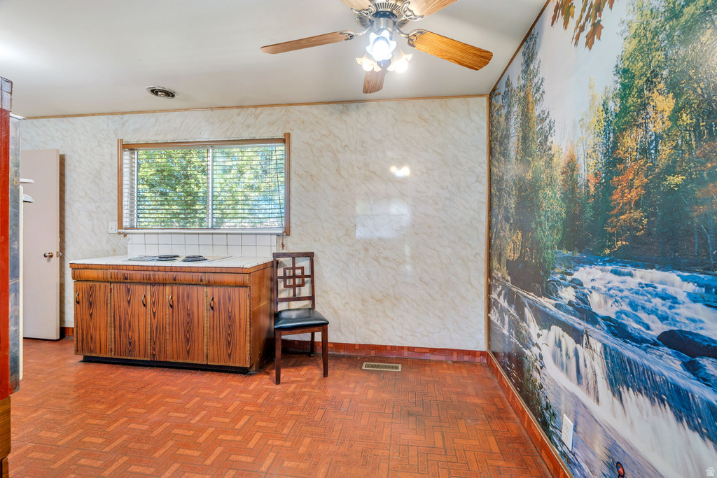 9768 S GARNET DR Sandy, UT 84094