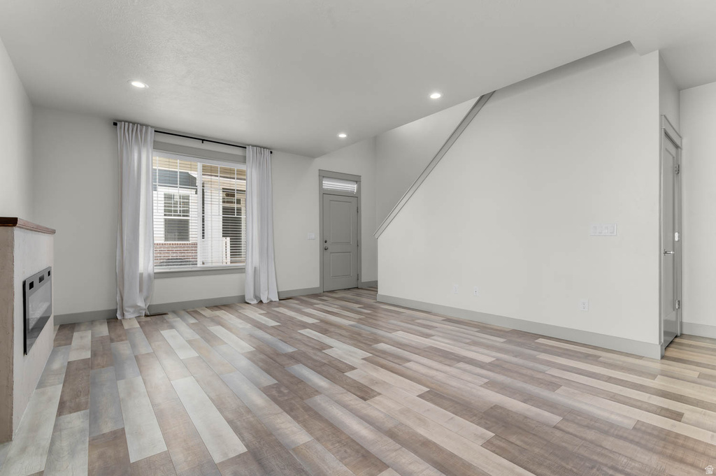 272 E KIRSTEN LN North Salt Lake, UT 84054