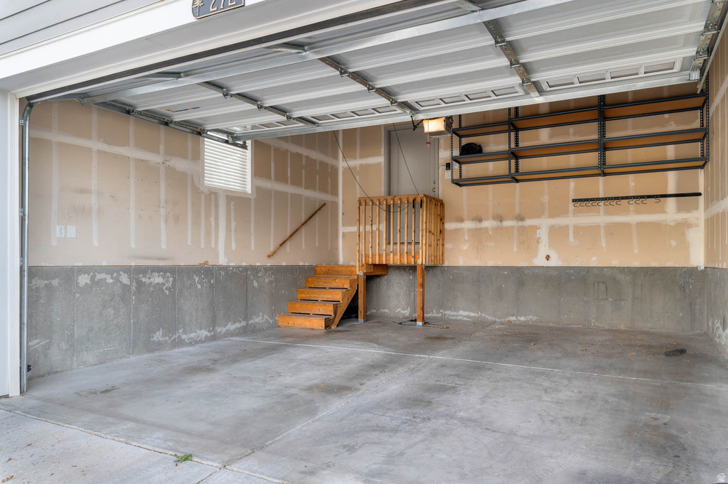 272 E KIRSTEN LN North Salt Lake, UT 84054