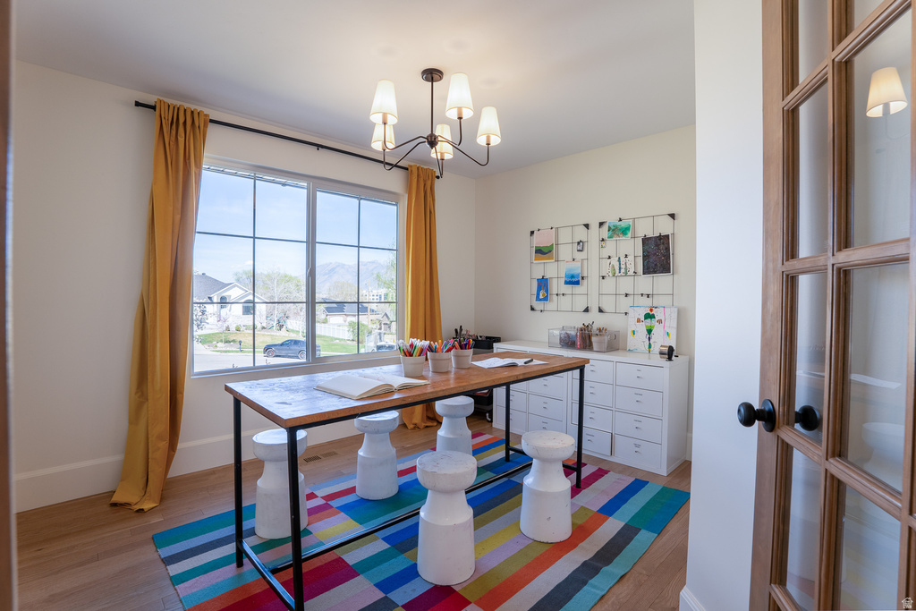 1079 W RIDGESIDE CT South Jordan, UT 84095