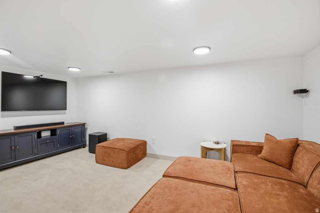 1270 S STEWART ST Salt Lake City, UT 84104