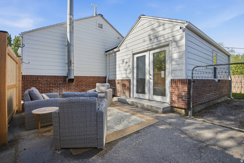 1270 S STEWART ST Salt Lake City, UT 84104