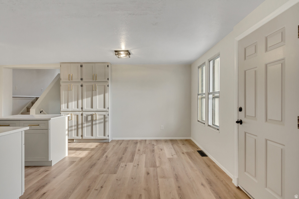 1619 S 700 W Woods Cross, UT 84087