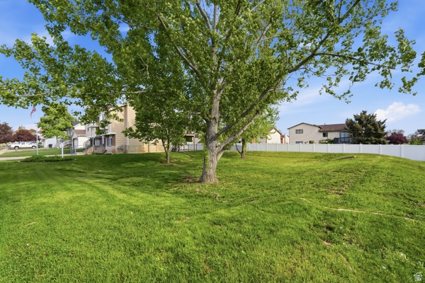492 W 180 N Clearfield, UT 84015