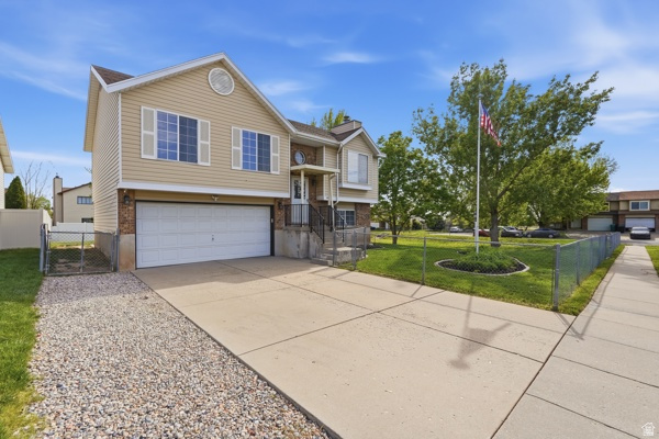 492 W 180 N Clearfield, UT 84015