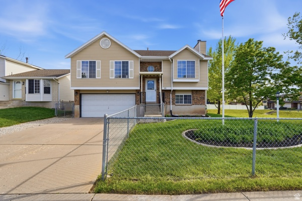 492 W 180 N Clearfield, UT 84015