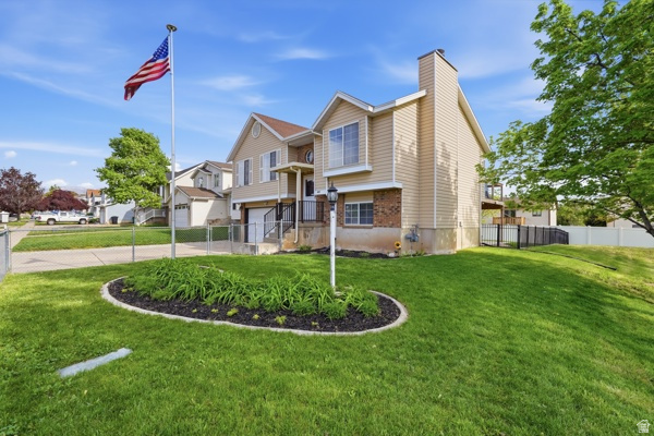 492 W 180 N Clearfield, UT 84015