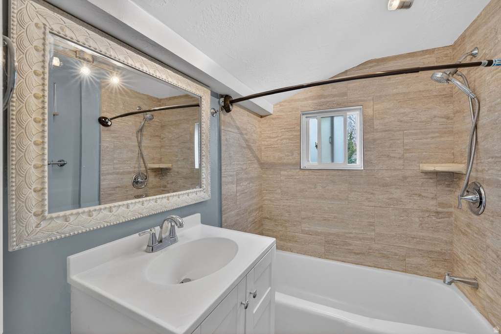 736 S 300 W Lehi, UT 84043