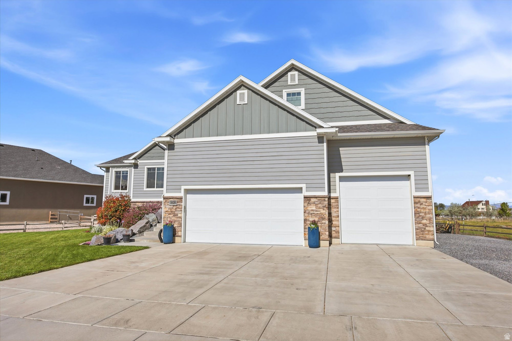 1839 S 3335 W West Haven, UT 84401